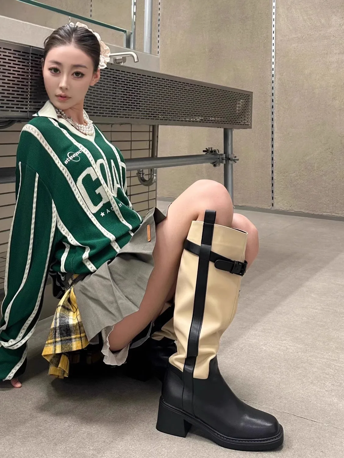 

Сапоги до колена с пряжками в стиле ретро, высокие сапоги до колена с круглым носком для девочек, утягивающие высокие ботинки, нишевый дизайн, Knight Botas Femininas