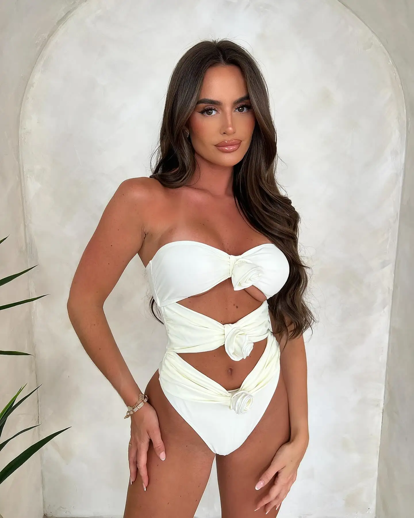 Costume da bagno intero da donna tagliato stile 2024 con gonna Sexy con spalle scoperte fiore Monikini Lady body Summer Holiday Wear