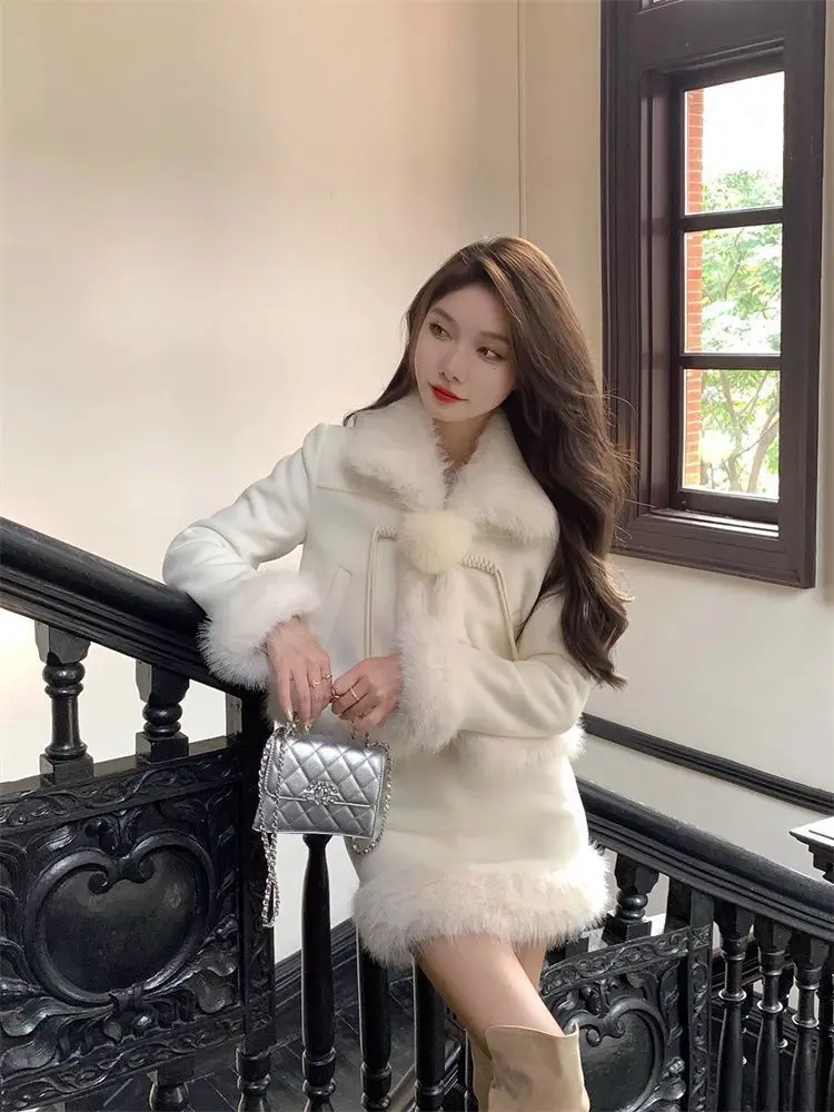 Two-Piece Set for Little Black Style Dress in Autumn-Winter Noble Woolen Outerwear with Cotton Outerwear and Half-skirt Female