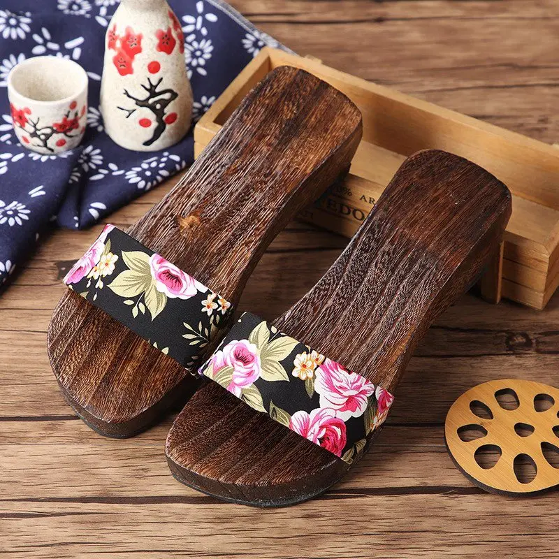 Anime Traditionelle Geta Clogs Cosplay Schuhe Neuheit Sommer Holz Sandalen Frauen Indoor Rutschfeste Hausschuhe