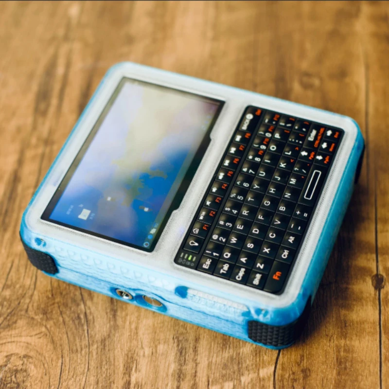 Portable Keyboard for Raspberry Pi Series Customized Rock5/Orange Pi Motherboards 3D Printing 4.3-inch Linux Handheld Keyboard