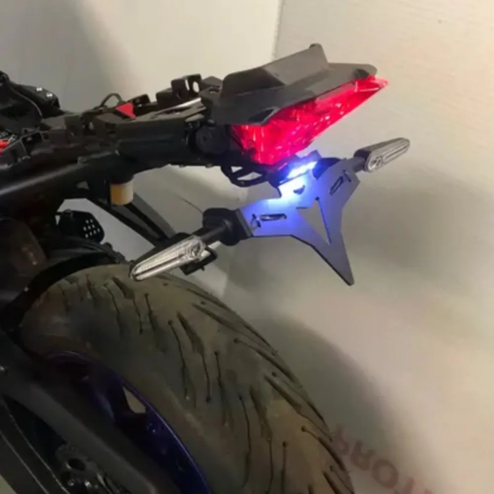 

FZ-07 For Yamaha MT-07 2013-2020-2021-2022-2023-2024 Motorcycle CNC License Plate Holder LED Turn Signal Lights Tail Tidy Fender