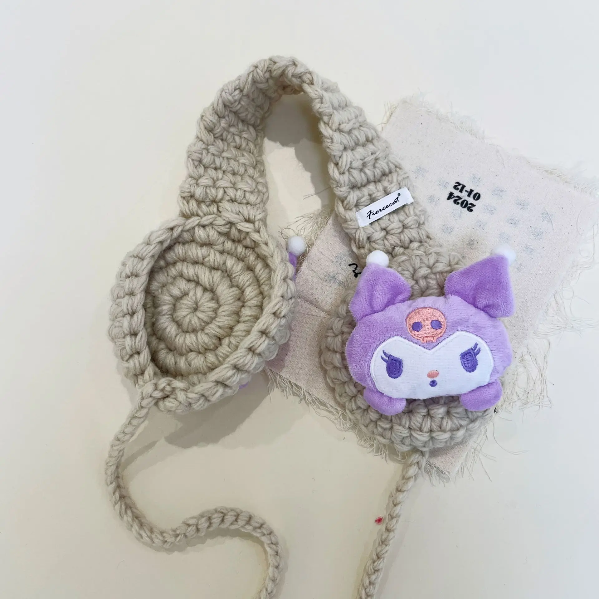 MINISO Sanrio 겨울 따뜻한 만화 양모 공 테더 학생 귀 보호 사이클링 니트 귀마개 따뜻한 양모 귀마개