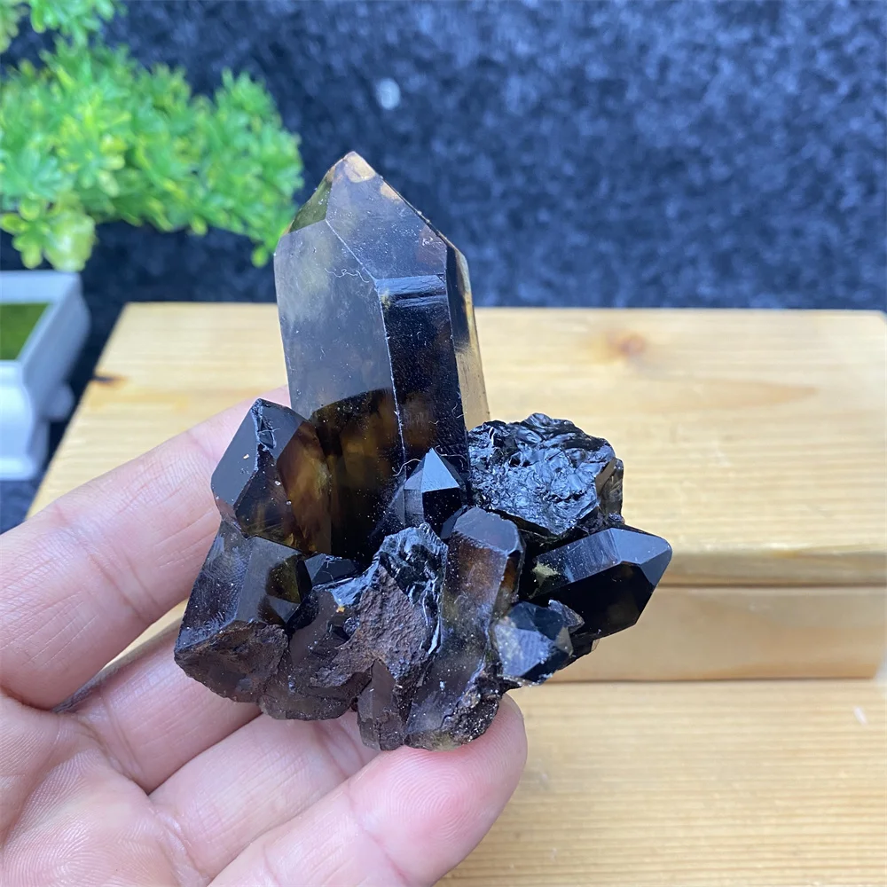 Natural Mineral Black Crystal Ore Specimen  Hhand-polished Feng Shui Meditation Chakra Crystal  Home Decoration Ornaments
