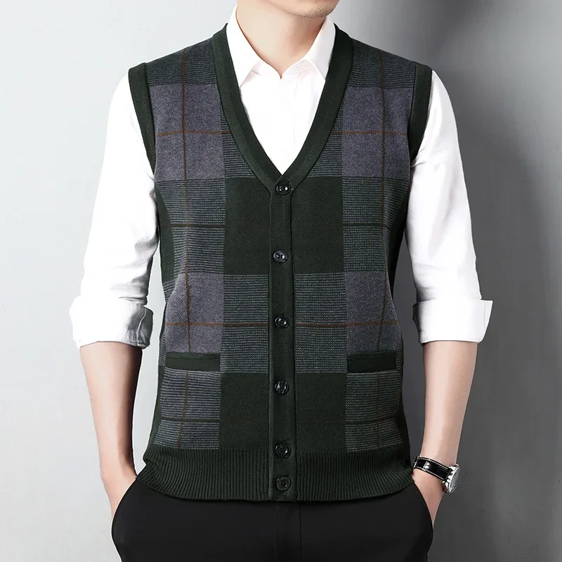 New Arrival Mens Sweater Autumn and Winter V-Neck Slim Fit Sweater Vest Fashion Slim Fit Cardigan Knitted Sweater for Men