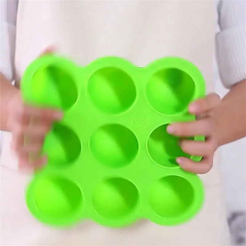 Holes Reusable Silicone Baby Food Freezer Tray Crisper Egg Bite Mold BPA Free Storage Baby Food Storage Containers With Lid