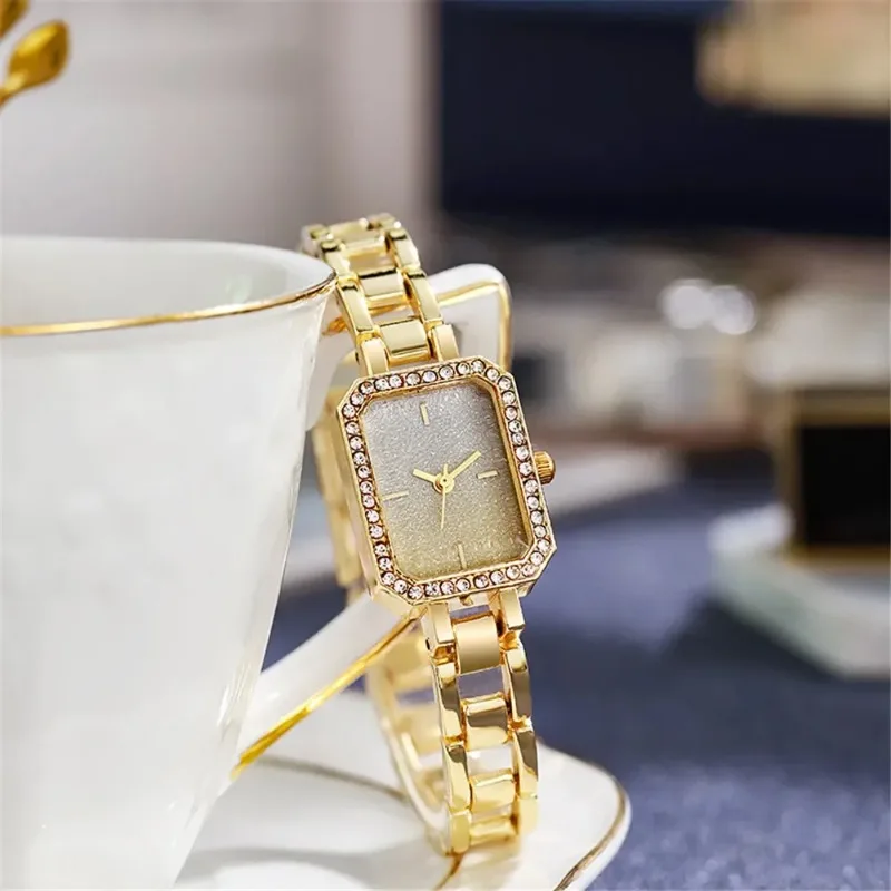 Montres à quartz carrées en cristal pour femmes, montres de luxe pour dames, design minimaliste, modules en acier inoxydable, horloge leton, robes de mode, marque