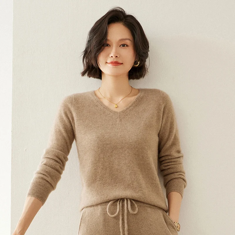 Women's Cashmere Sweater,  Cashmere Blend, V-neck, Knitted, Slim Fit, Warm, Basic Style, 2024 Autumn and Winter New Style