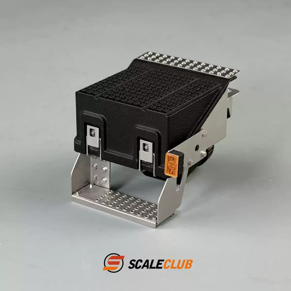 

Scaleclub 1/14 Tamiya Tractor Truck Tipper 770S Dedicated Openable Battery Box With Marker Lights Version B