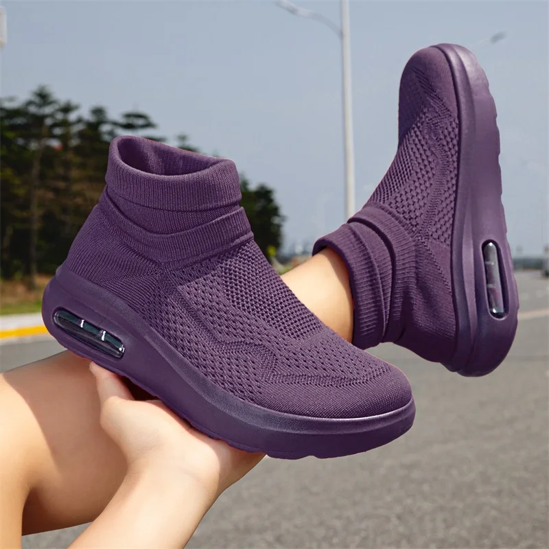 Sock Shoes for Men Spring 2026 New Couple Socks Breathable Mesh High Top Casual Shoes for Men One Foot Thick Soled Sneakers Men