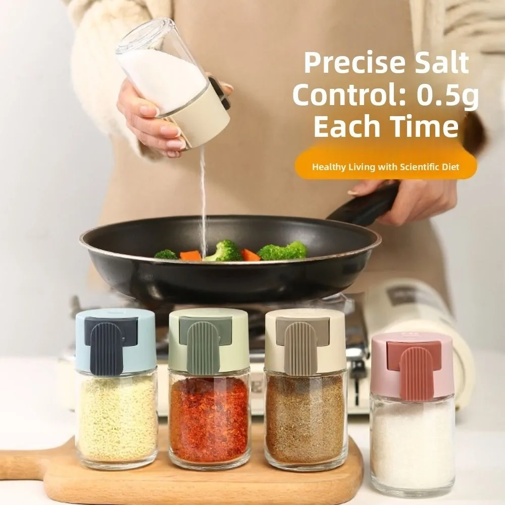 

4Pcs Press Type Measuring Seasoning Bottle Transparent Refillable Quantitative Salt Glass Bottle Easy Clean 0.5g