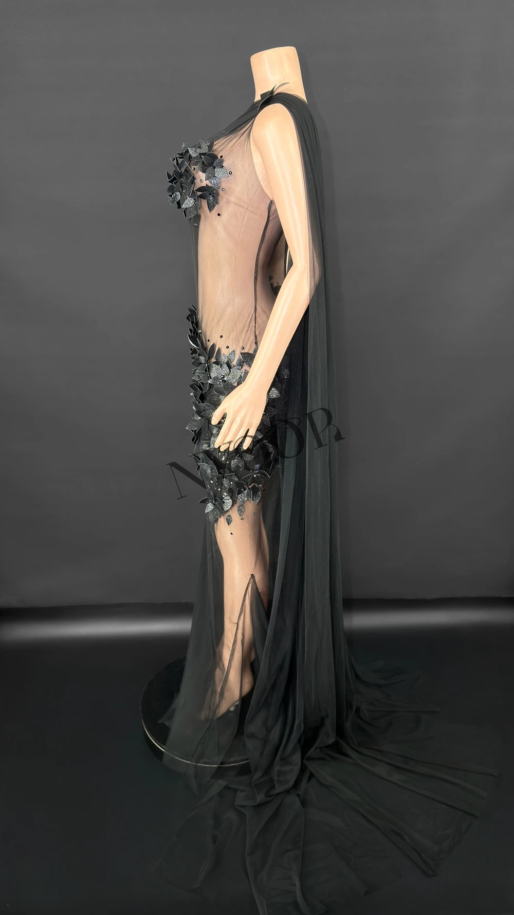 فستان طويل مثير بذيل شفاف للنساء أنيق لحفلات الزفاف والسهرات وحفلات التخرج وأعياد الميلاد فستان التصوير الفوتوغرافي ملابس المسرح للمغني