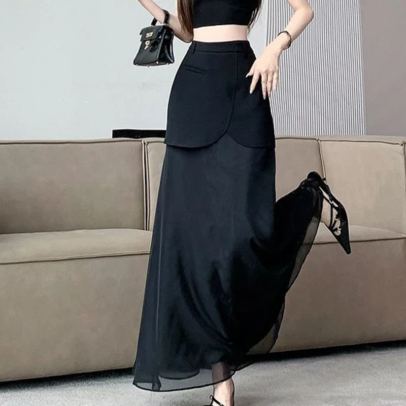 

Mesh splicing long skirt 2024 spring/summer new design sense, high waist slimming and elegant half skirt