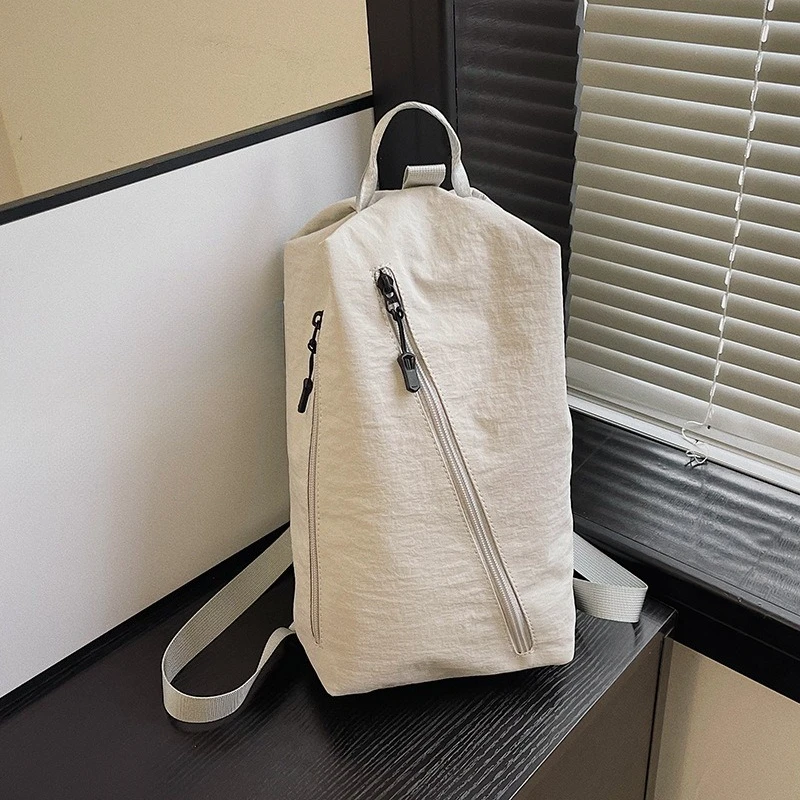 Yoga bag large capacity fitness bag multifunctional shoulder bag crossbody bag fashionable and versatile pillow bag