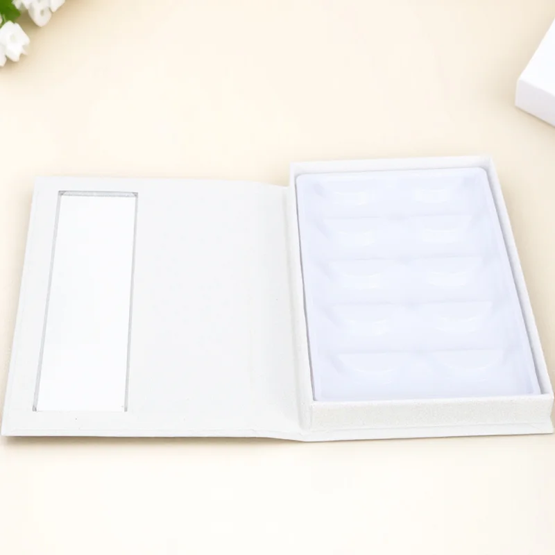 

1Pcs Eyelash Storage Box Creative Fake Lash Organizer Portable False Eyelash Holder Book-Shaped Storage Case Durable Practical