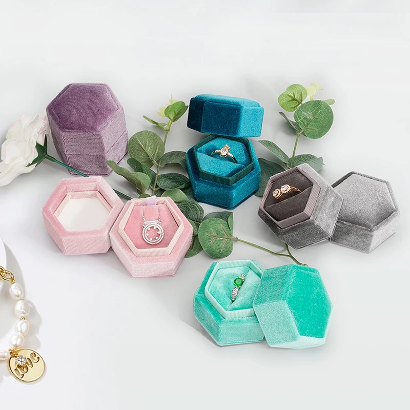 Soft Velvet Wedding Double Ring Box Ear Stud Jewelry Box Colorful Geometric Hexagonal Jewelry Packaging Box For Women Girls