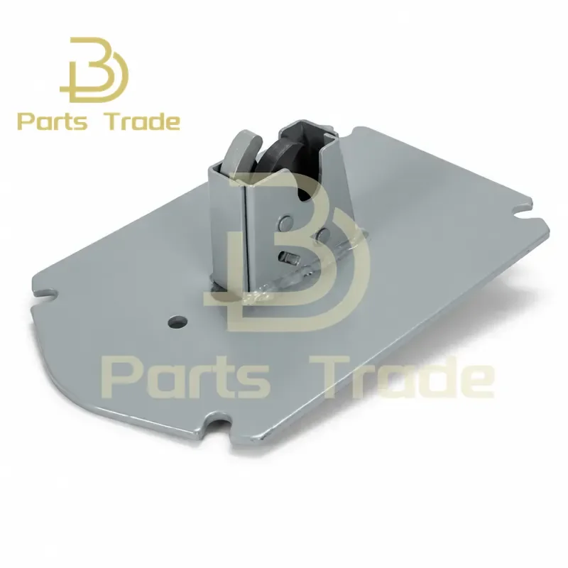 Door Lock Reverse Buckle Positioning Collision Lock for Hitachi ZAX120 200-6 Excavator Accessories