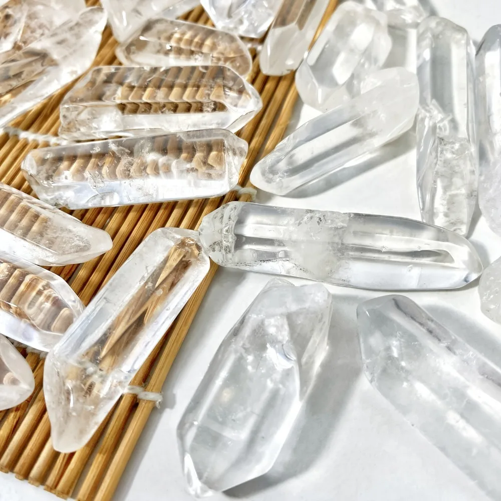 200g Natural White Crystal Quartz Column Rock Crystal Cluster Clear Quartz Point Healing Wand Treatment Home Decoration Stone
