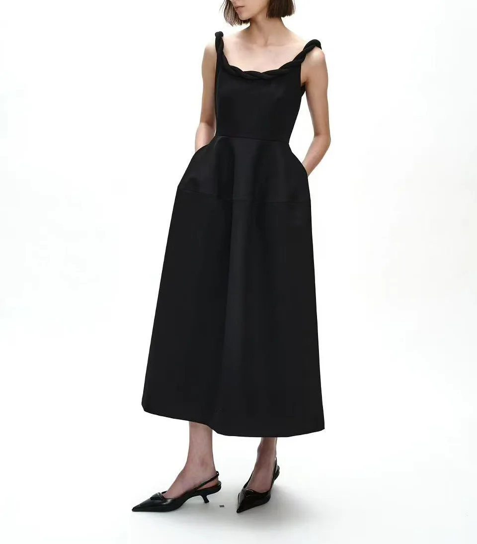 

2025 Spring and Summer New Style Suspender Twisted Waist Midi Skirt Double Side Pocket Dress French Elegant Temperament-GZDL107
