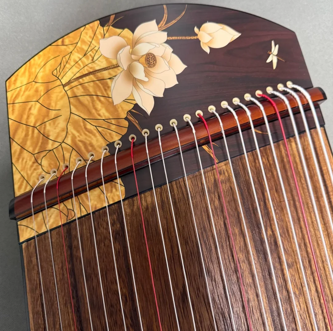 

Guzheng 135cm Lotus diagram Professional performance Chinese string instruments