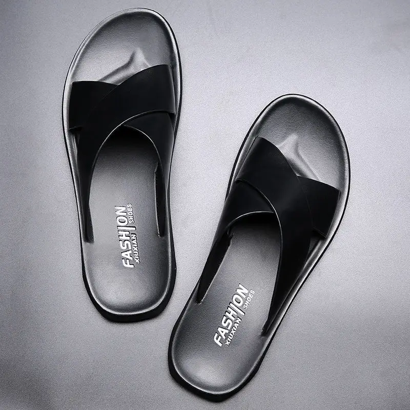 Sommer Kleid Männer Sandalen Leder Neue 2022 Mode Vintage Männer Schuhe Hohe Qualität Weichen Komfort Casual Wohnungen Strand Männliche Hausschuhe