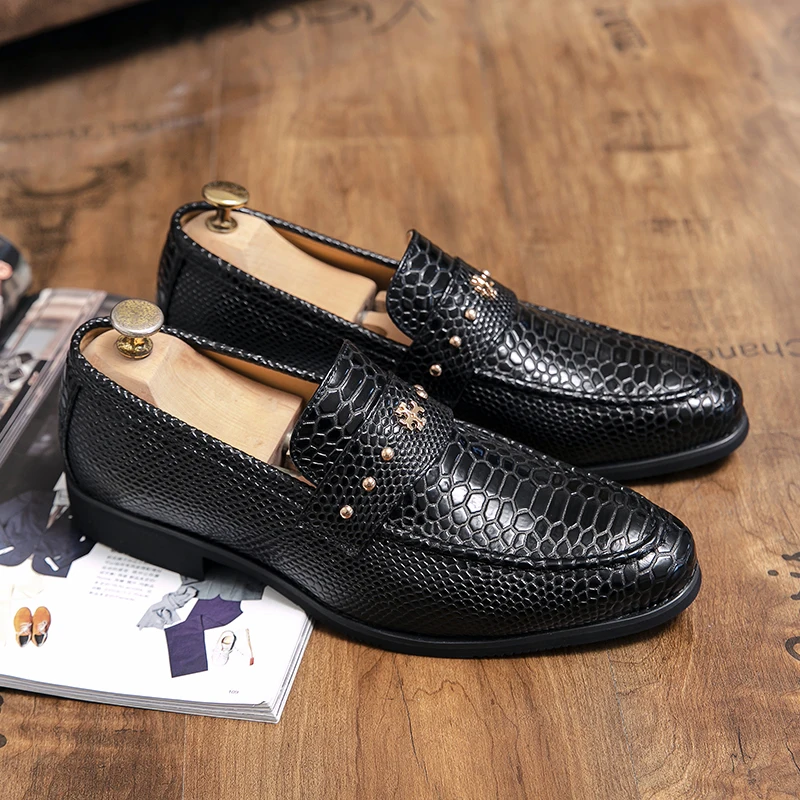 

38-46 коммерция классические мужские туфли английский стиль Змеиный узор мужские кожаные туфли модные роскошные туфли для вождения Повседневная Бесплатная доставка