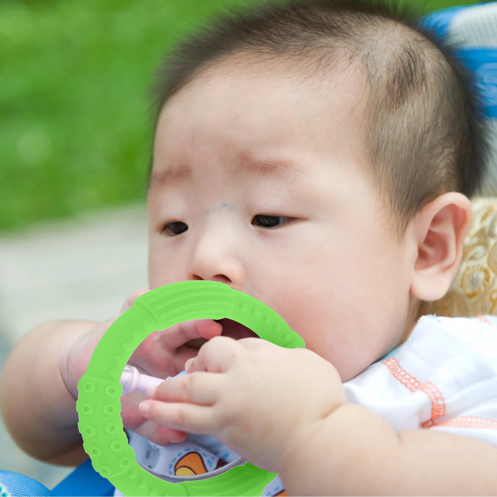 1Pcs Baby Silicone Bracelet Teether Ring for Infant Molar Relief Soft Chewable Soother Smooth Lightweight Round Design Toddler