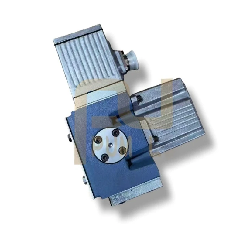 

Orignal Servo Valve D633-472B D633-473B D633-481B D633-525B D634-538A D661-4636 D661-4640 D661-4649 D661Z556C D662-4038