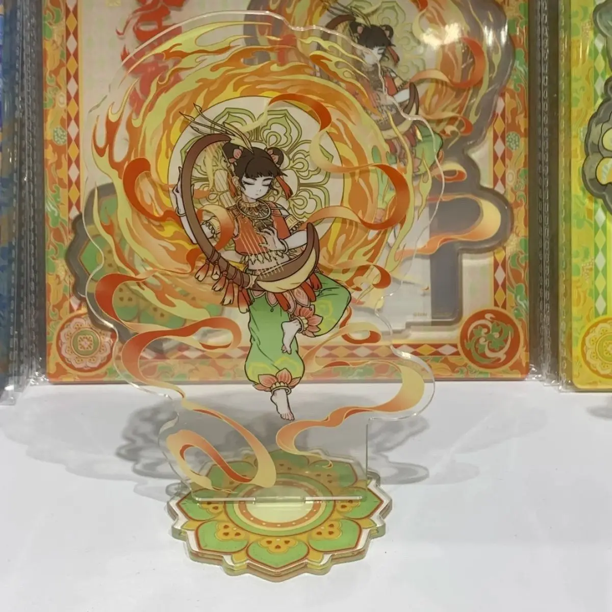 

Высококачественные фигурки из серии «Дуньхуань» (Китай) украшены акриловыми настольными украшениями.