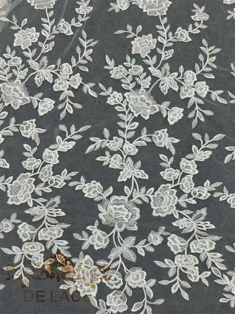 

MY Simple Elegant Floral Embroidered Lace With Sequins High Quality Wedding Dress Lace Fabric