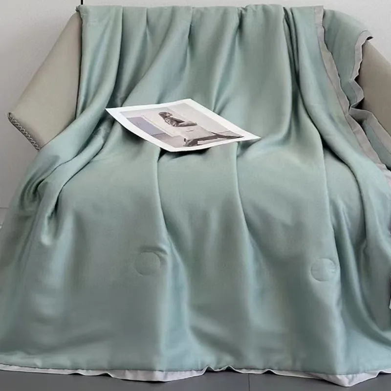 200x230cm Summer 100% Eucalyptus Lyocell Fiber Quilt Blanket Cooling Silky Solid Color Lightweight Comforter Queen Size Bedding
