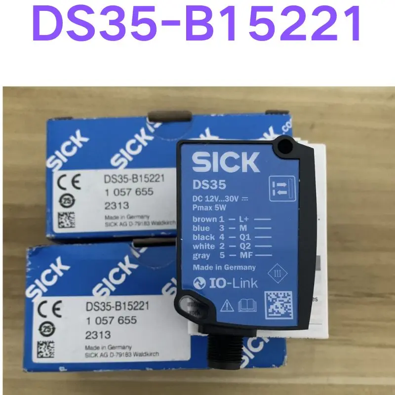 Brand-new  Photoelectric sensor DS35-B15221