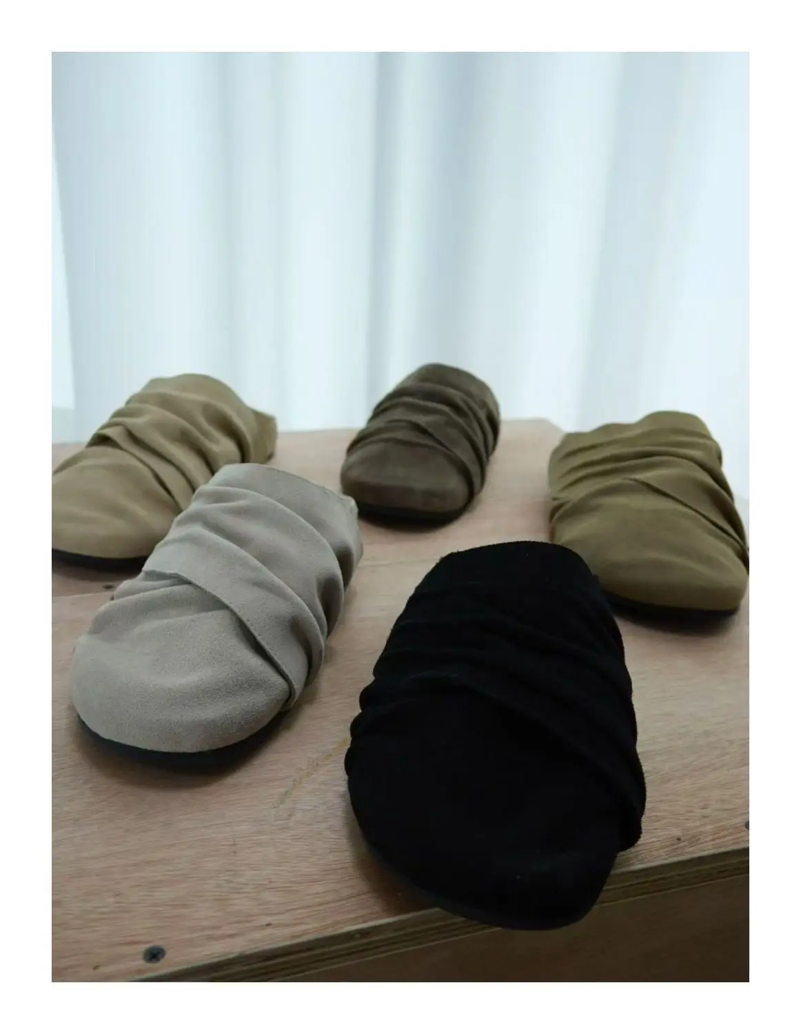 Pleated Flat Women's Slippers | Spring/Summer Women's Shoes: Round-Toe Low-Heel | Suede Slip-On Half-Slippers