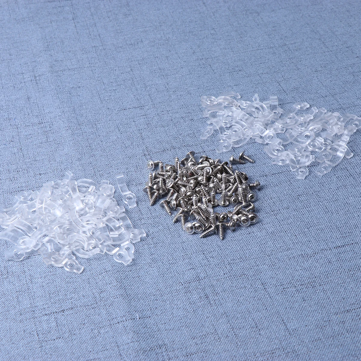 100개 방수 스트립 라이트 마운팅 클립 10mm LED 바 라이트 고정 브래킷 SMD 2835 5050 안전 고정 열 방지