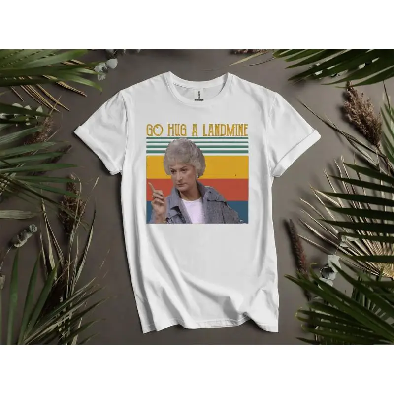 Футболка Dorothy Zbornak Go Hug A Landmine Golden AD801