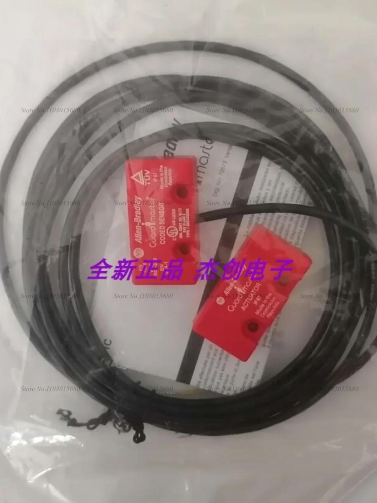 A-B Nowy oryginalny przełącznik stykowy 440N-S32014