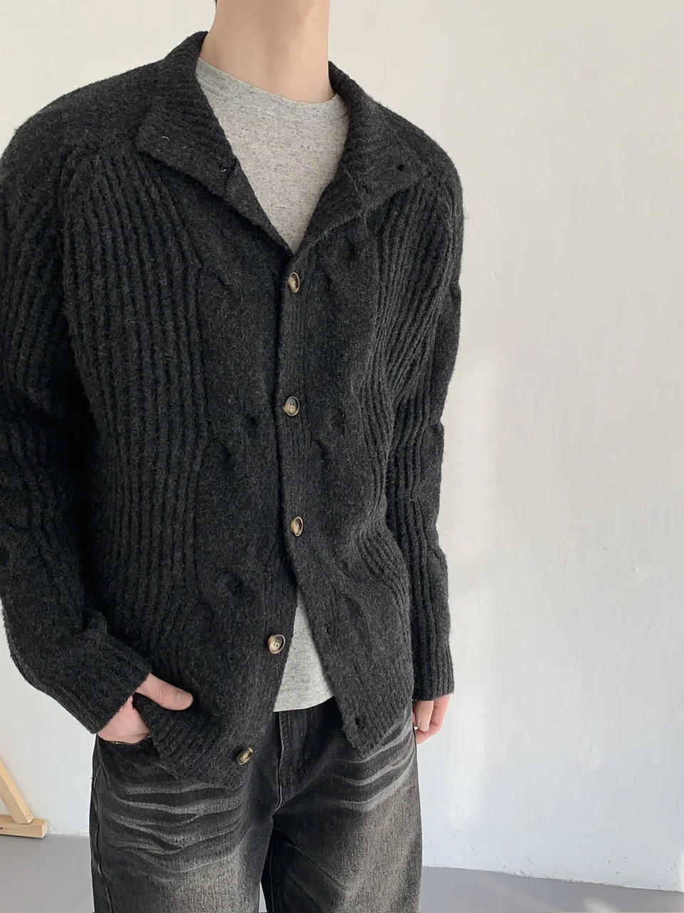 Men's 2025 Winter New Stand Collar Sweaters Men's Retro Button Decoration Cardigan Knitted Jackets Male Solid Color Knitwears