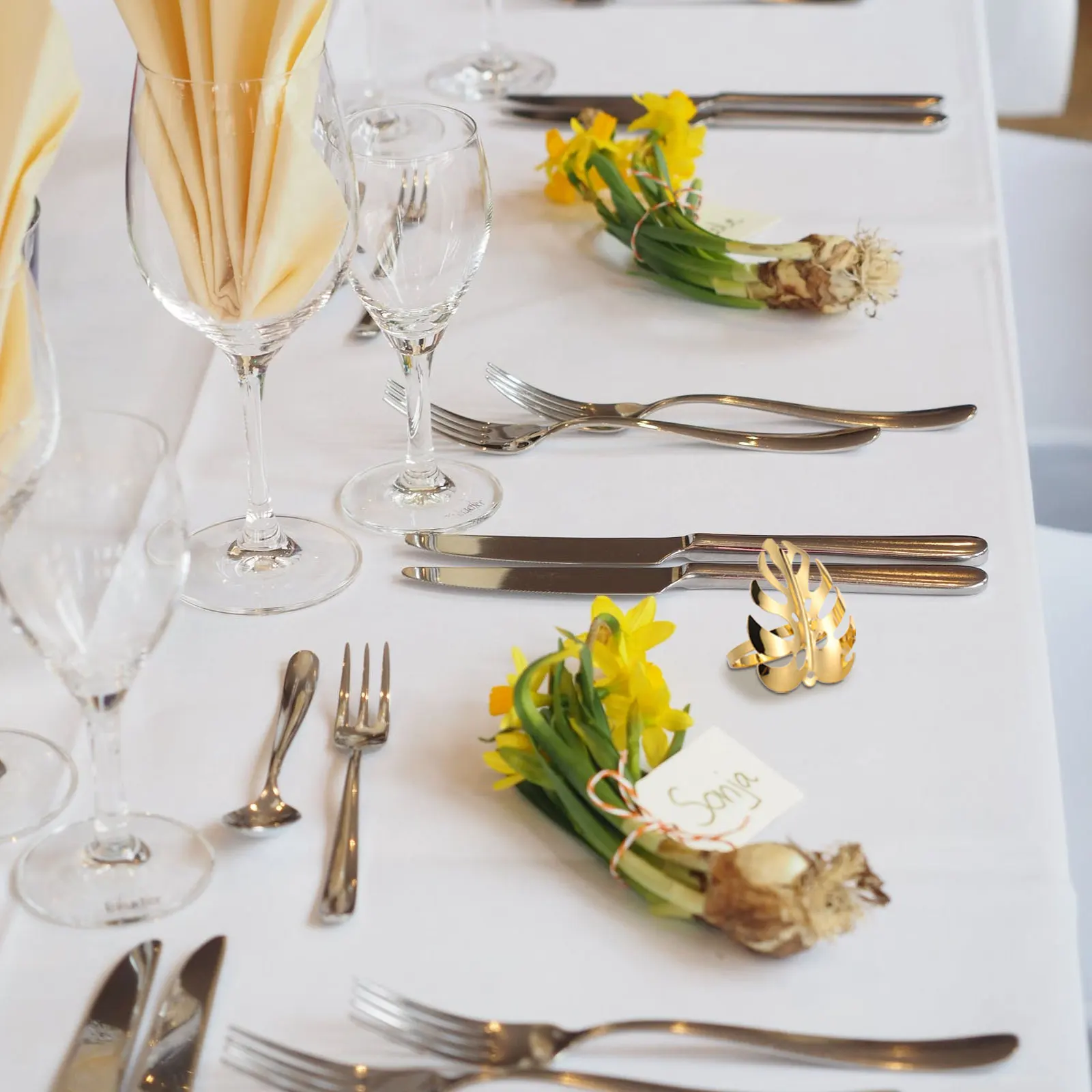 

6pcs Napkin Ring Monstera Leaf Alloy Reusable Elegant Table Decor Wedding Banquet Christmas Alloy Napkin Ring Party