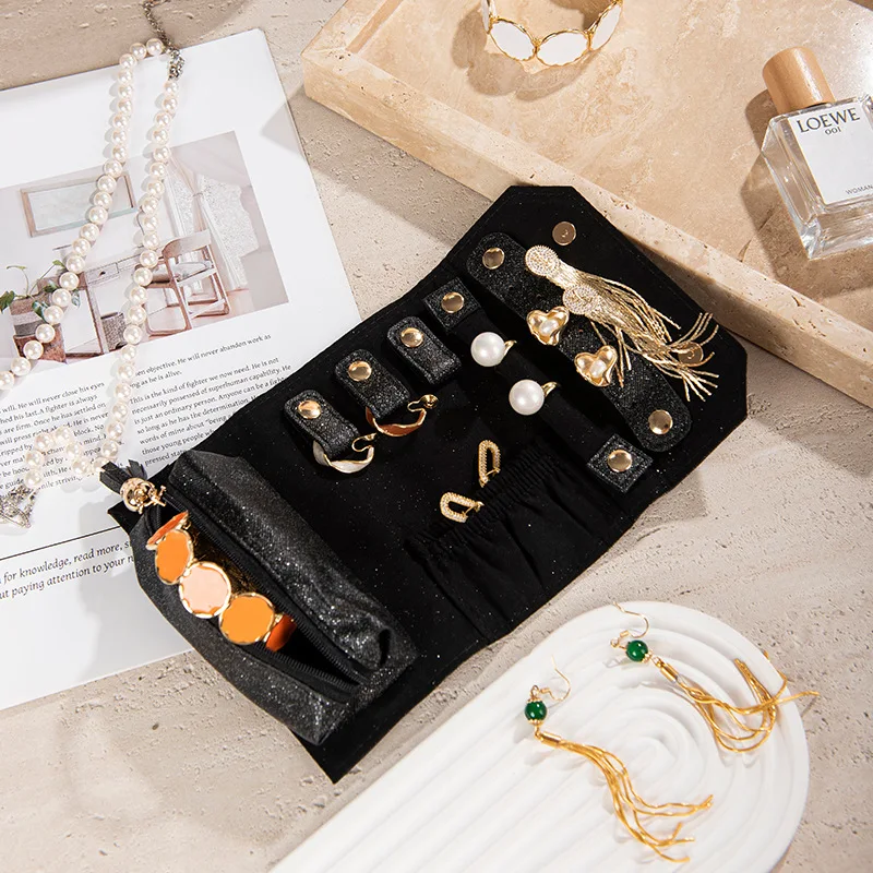 

Jewelry Organizer Bag Comfortable Touch Earrings Storage Bag Travel Jewelry Roll High-Quality Portable Jewelry Case For Travel