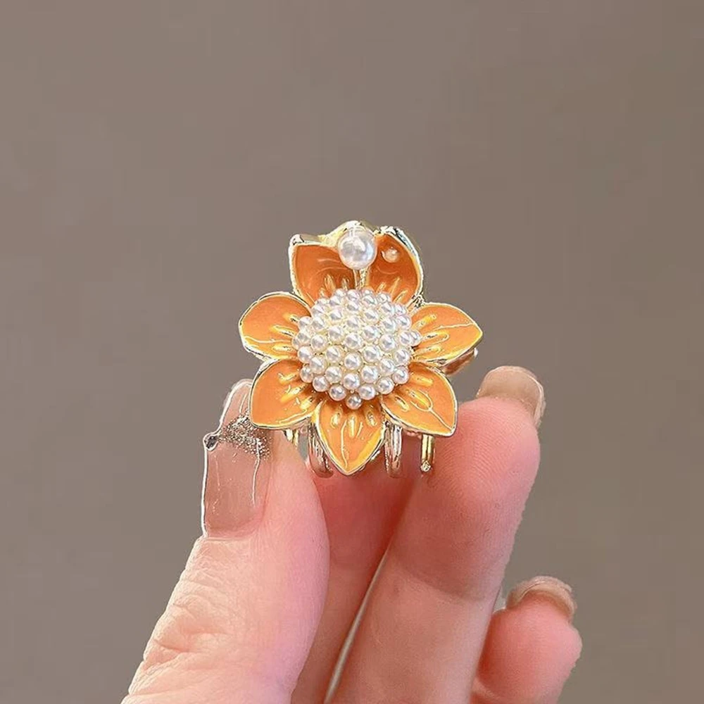 

Women Pearl Sunflower Enamel Hair Claw Elegant Lady Exqusite Hair Accessories Cute Hairpin