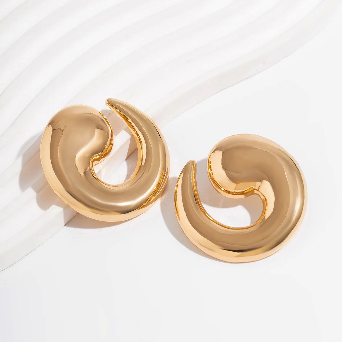 DIEZI Steampunk Vintage Gold Silver Color Metal Stud Earrings Women Punk Fashion Geometric Piercing Earring Jewelry Accessories