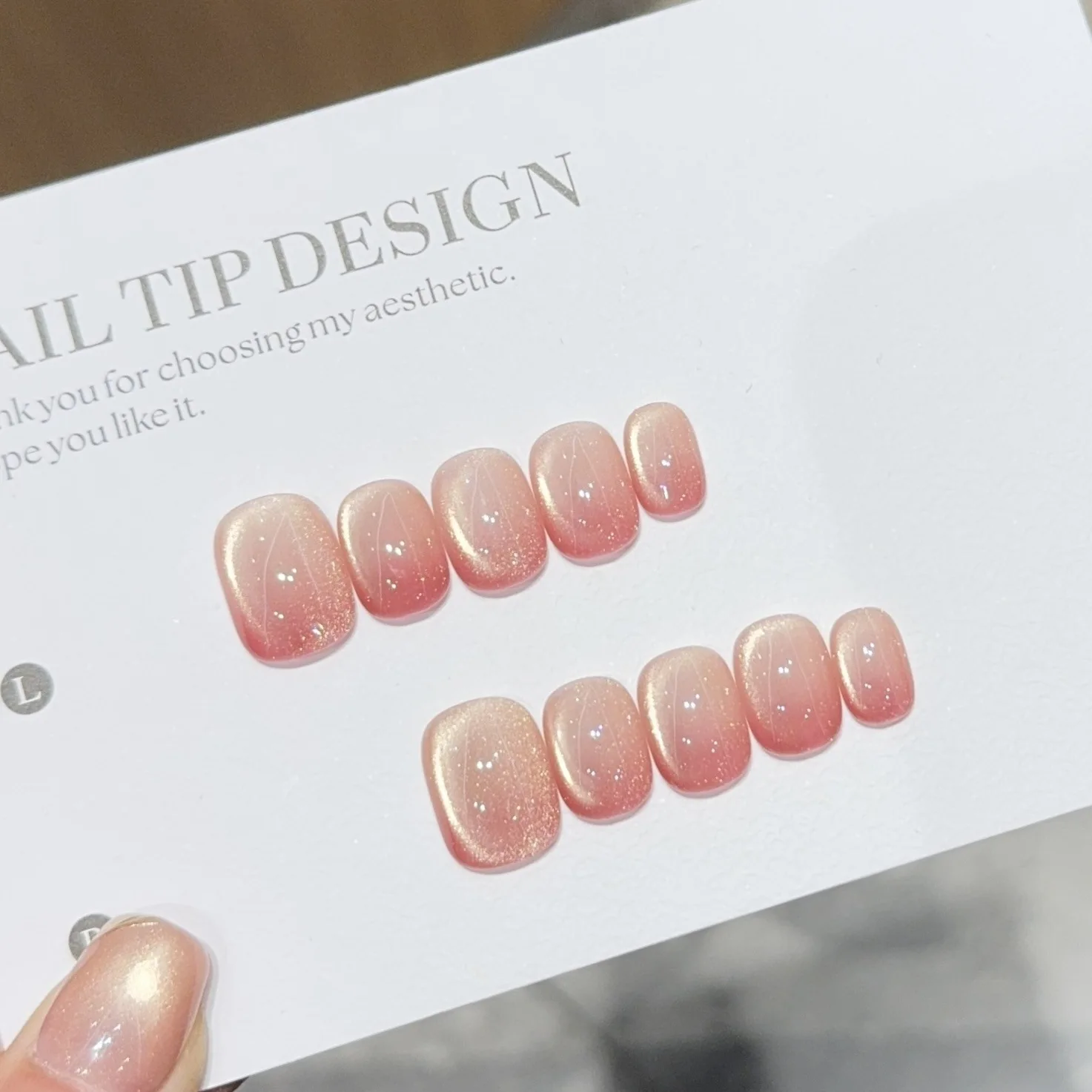 

10Pcs Short Round Lovely Wearing Press on Nails Pink Shiny Sweet Cat Eye Designs French Manicure Fashion Finished Acrylic Nails