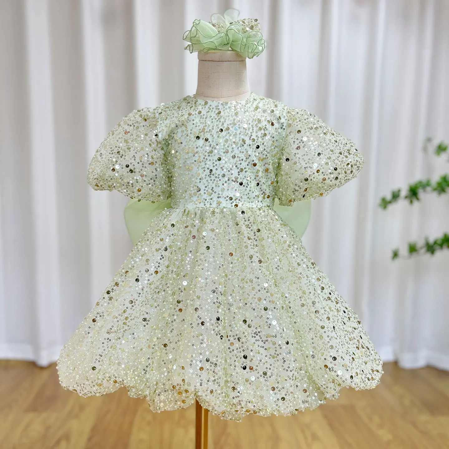 

Cute Mint Green Sparkle Lace Short Kid Dresses Flower Girls Dresses Big Bow Short Puff Sleeves Daughter Birthday Party Dresses