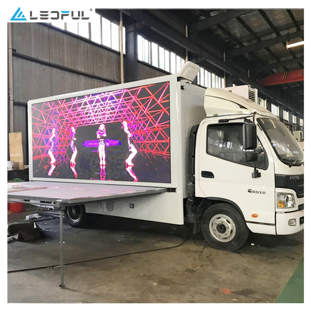 Vehículos de pantalla LED de medios digitales de camión programable con letrero de remolque LED P6.67 impermeable al aire libre