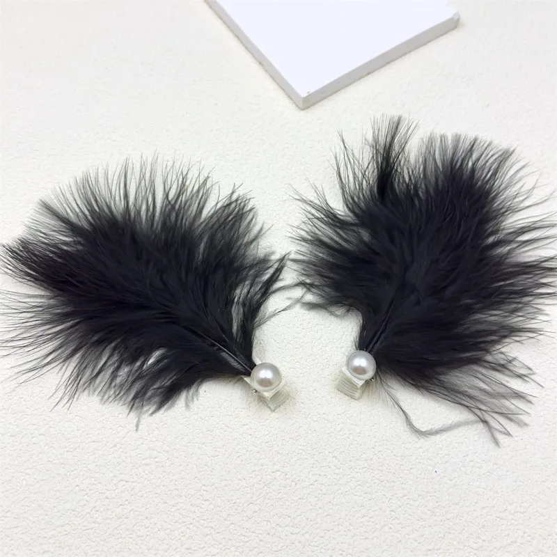 Gotische Feder-Haarspangen Y2K Punk Perlen-Seitenpony-Clips Cosplay Halloween Haaraccessoires – Detail 1