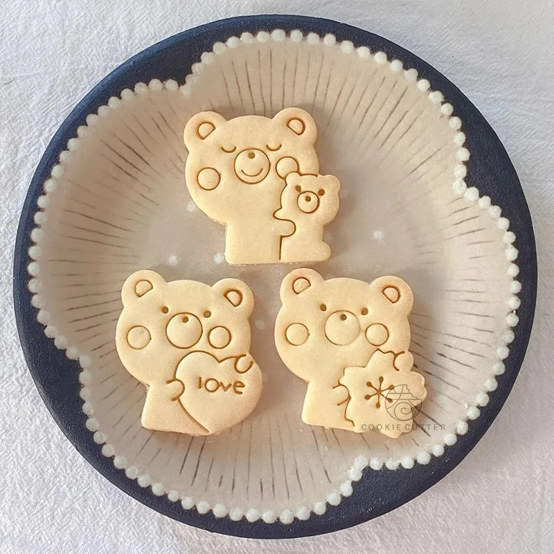 Cute Cartoon Bear Hug Bear Love Heart Cherry Blossom Cookie Pressed Cutter Animal Biscuit Stamp DIY Home Mold For Cakes Pastry