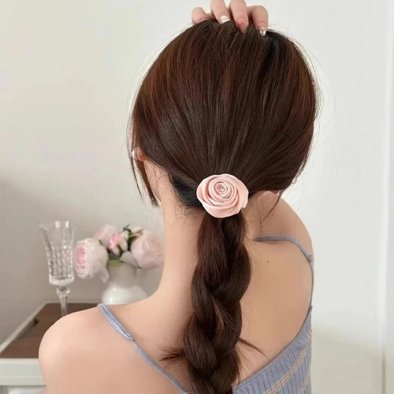 The New Summer French Satin Rose Hair Band With Ponytail Hair Tie Temperament Sweet Retro Women\'s Leather Band Hair Accessories