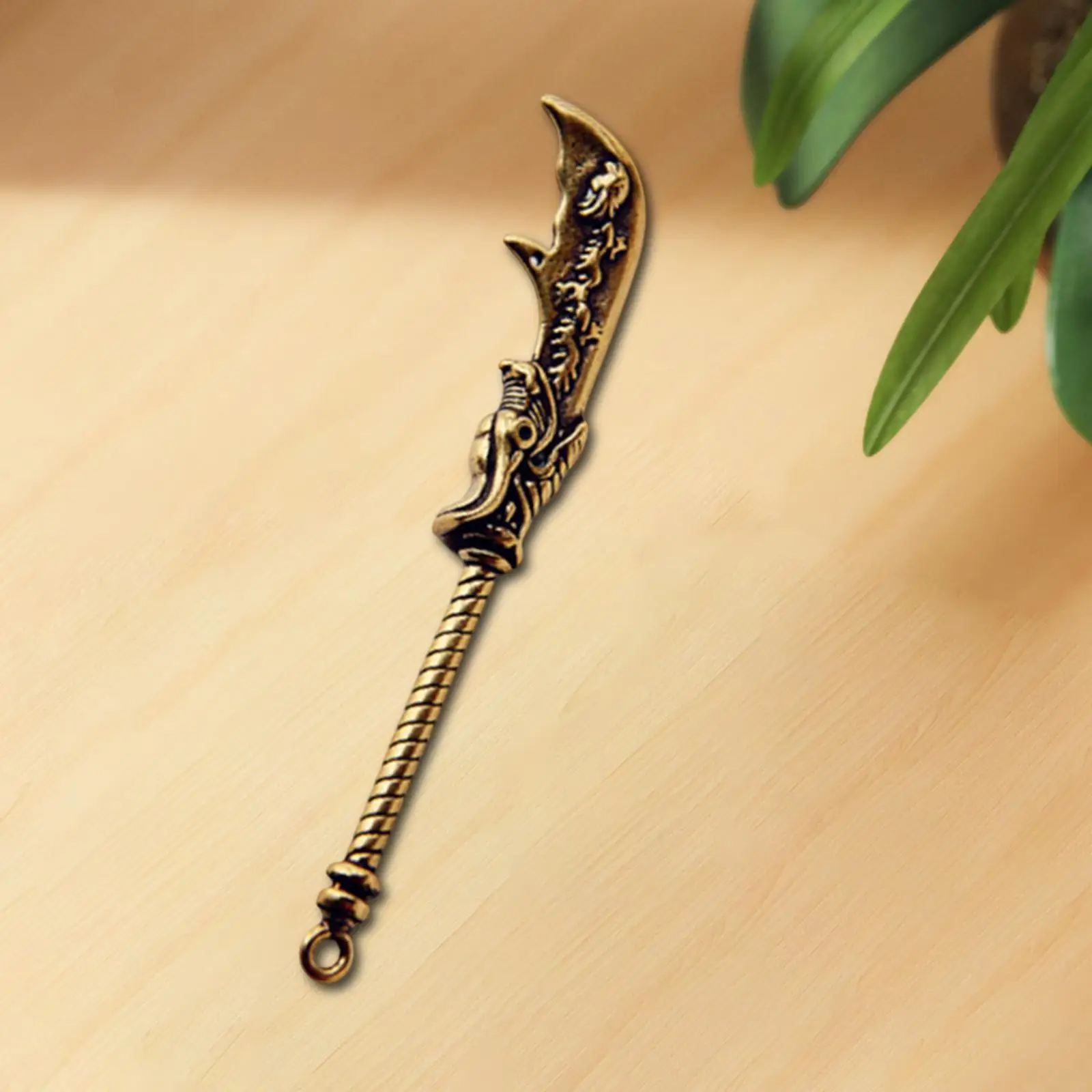 Blade Knife Pendant Brass Guan Yu Keychain Figurine Collectible Guan Gong