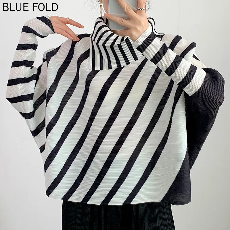 MIYAKE-Pleated Striped Top for Women, Lapel T-shirt, Pleated Blouse, Loose Crop Top, Large Size, New, Spring and Summer, 2023