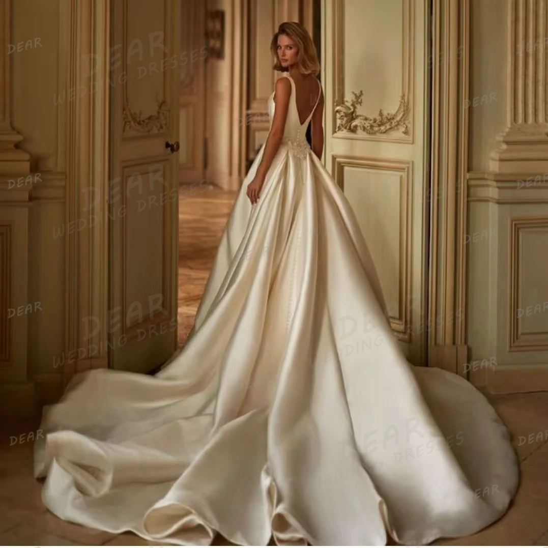 Abiti da sposa semplici Una linea da donna Sexy scollo a V Appliques Abiti da sposa senza schienale Raso Elegante Abiti formali De Noche 2025